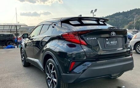 Toyota C-HR I рестайлинг, 2020 год, 2 100 213 рублей, 4 фотография