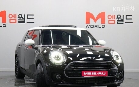 MINI Clubman, 2021 год, 2 350 000 рублей, 2 фотография