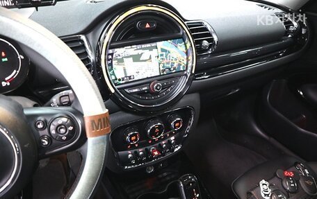 MINI Clubman, 2020 год, 2 200 000 рублей, 9 фотография