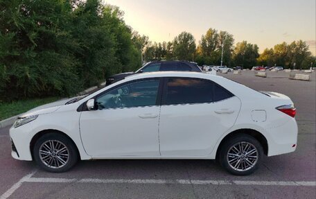Toyota Corolla, 2017 год, 2 000 000 рублей, 5 фотография