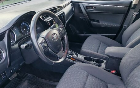 Toyota Corolla, 2017 год, 2 000 000 рублей, 7 фотография