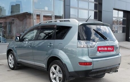 Mitsubishi Outlander III рестайлинг 3, 2007 год, 1 180 000 рублей, 7 фотография