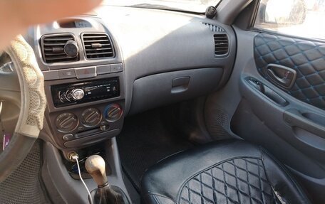 Hyundai Accent II, 2005 год, 300 000 рублей, 5 фотография