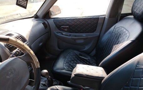 Hyundai Accent II, 2005 год, 300 000 рублей, 4 фотография