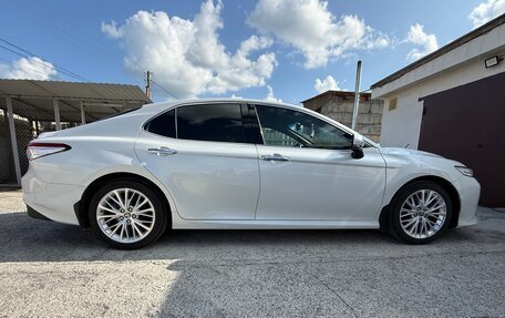 Toyota Camry, 2020 год, 3 300 000 рублей, 16 фотография