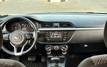 KIA Rio IV, 2018 год, 1 085 000 рублей, 10 фотография