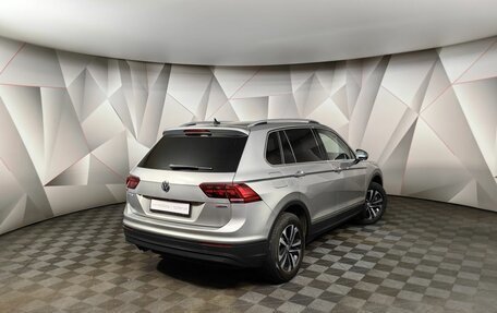 Volkswagen Tiguan II, 2019 год, 2 843 000 рублей, 2 фотография