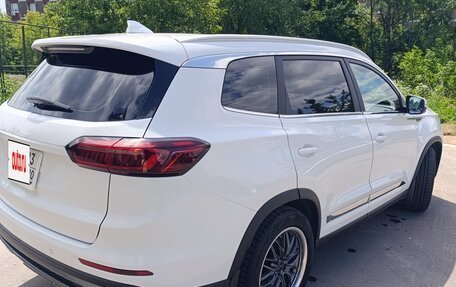 Chery Tiggo 8 Pro, 2021 год, 1 900 000 рублей, 3 фотография