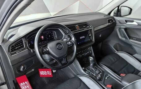 Volkswagen Tiguan II, 2019 год, 2 843 000 рублей, 14 фотография