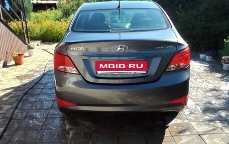 Hyundai Solaris II рестайлинг, 2015 год, 1 100 000 рублей, 4 фотография