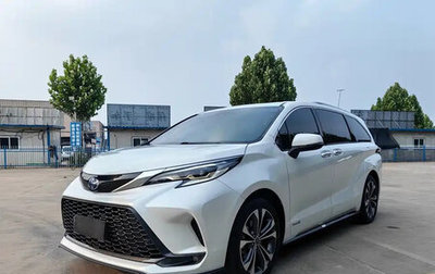 Toyota Granvia, 2021 год, 4 100 000 рублей, 1 фотография