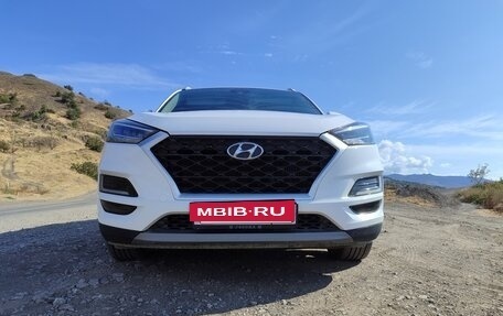 Hyundai Tucson III, 2019 год, 2 250 000 рублей, 3 фотография