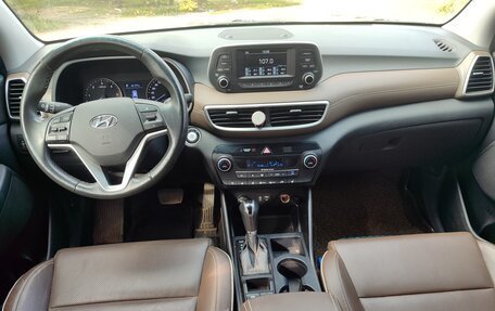 Hyundai Tucson III, 2019 год, 2 250 000 рублей, 28 фотография