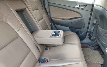 Hyundai Tucson III, 2019 год, 2 250 000 рублей, 24 фотография