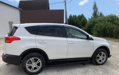 Toyota RAV4, 2013 год, 2 000 000 рублей, 6 фотография