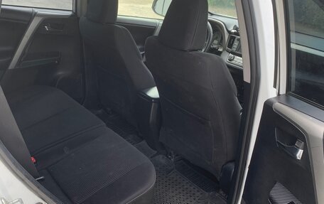 Toyota RAV4, 2013 год, 2 000 000 рублей, 9 фотография