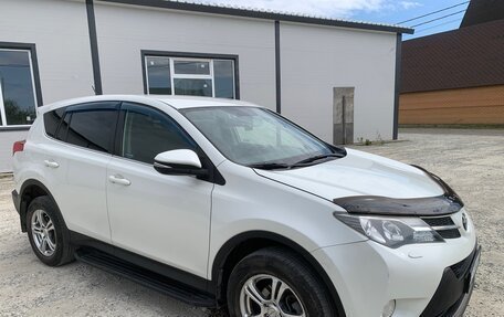 Toyota RAV4, 2013 год, 2 000 000 рублей, 7 фотография