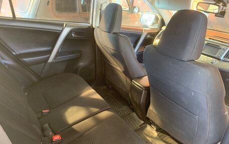 Toyota RAV4, 2013 год, 2 000 000 рублей, 14 фотография