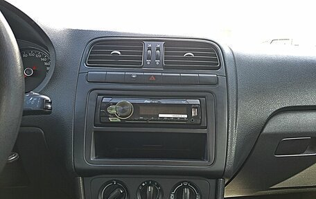 Volkswagen Polo VI (EU Market), 2016 год, 859 000 рублей, 15 фотография