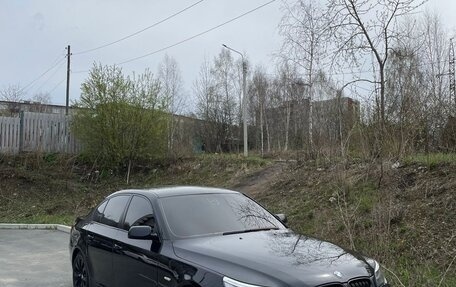 BMW 5 серия, 2004 год, 890 000 рублей, 6 фотография