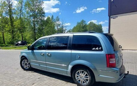 Chrysler Voyager IV, 2008 год, 1 350 000 рублей, 8 фотография