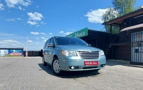 Chrysler Voyager IV, 2008 год, 1 350 000 рублей, 9 фотография
