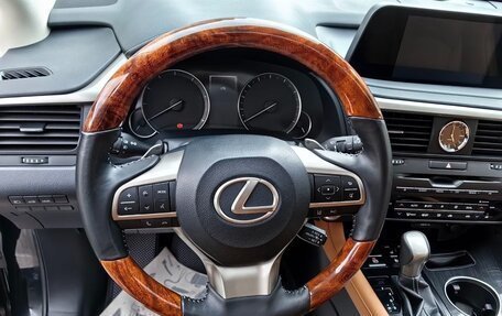 Lexus RX IV рестайлинг, 2022 год, 5 700 000 рублей, 18 фотография