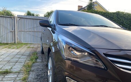 Hyundai Solaris II рестайлинг, 2015 год, 995 000 рублей, 7 фотография