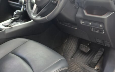 Toyota RAV4, 2019 год, 3 140 000 рублей, 20 фотография