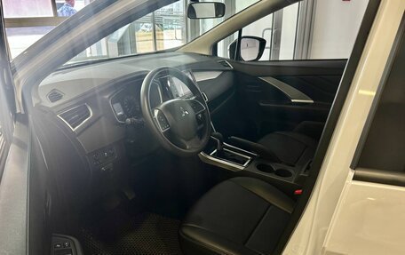 Mitsubishi Xpander, 2024 год, 2 649 000 рублей, 9 фотография