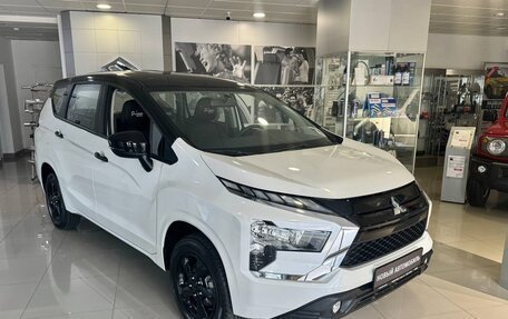 Mitsubishi Xpander, 2024 год, 2 649 000 рублей, 3 фотография