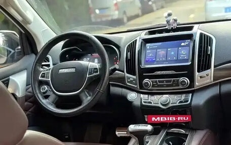 Haval H9 I рестайлинг, 2022 год, 2 110 000 рублей, 7 фотография