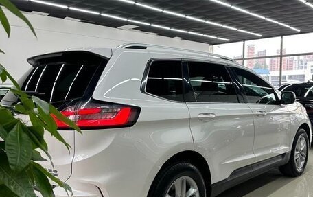 Ford Edge II рестайлинг, 2021 год, 2 290 000 рублей, 3 фотография