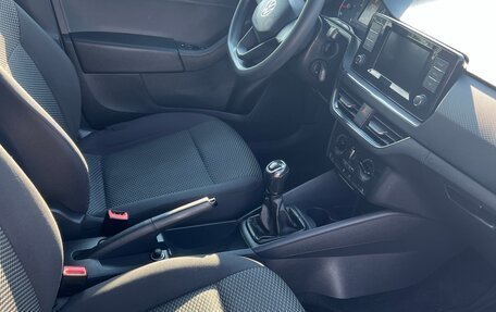 Volkswagen Polo VI (EU Market), 2021 год, 900 000 рублей, 6 фотография