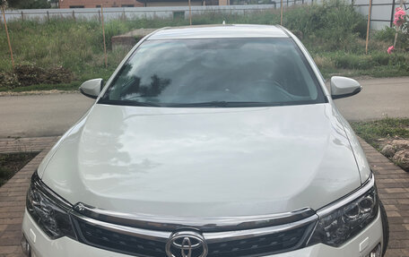 Toyota Camry, 2017 год, 2 450 000 рублей, 1 фотография