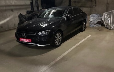 Mercedes-Benz E-Класс, 2021 год, 3 750 000 рублей, 1 фотография