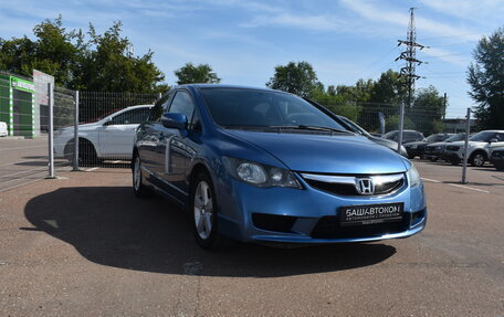 Honda Civic VIII, 2010 год, 770 000 рублей, 2 фотография