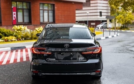 Toyota Camry, 2025 год, 5 500 000 рублей, 4 фотография