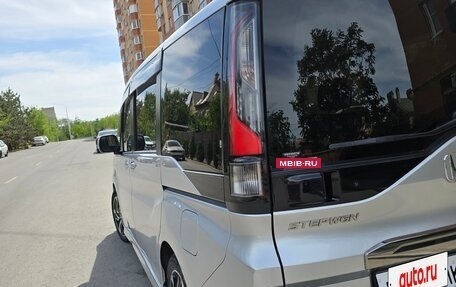 Honda Stepwgn IV, 2019 год, 2 490 000 рублей, 7 фотография