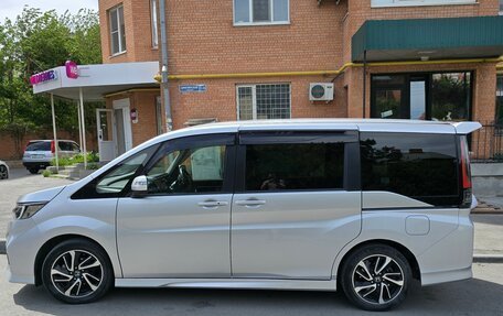 Honda Stepwgn IV, 2019 год, 2 490 000 рублей, 9 фотография