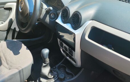 Renault Logan I, 2012 год, 235 000 рублей, 9 фотография