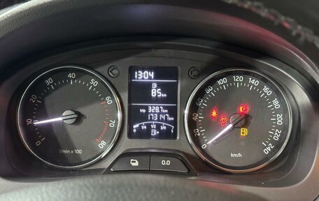 Skoda Rapid I, 2014 год, 910 000 рублей, 11 фотография