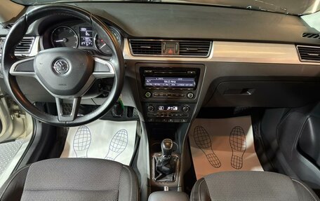 Skoda Rapid I, 2014 год, 910 000 рублей, 9 фотография