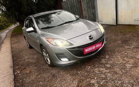Mazda 3, 2011 год, 1 фотография