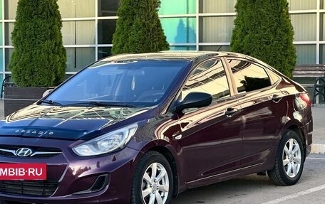Hyundai Solaris II рестайлинг, 2013 год, 655 990 рублей, 7 фотография