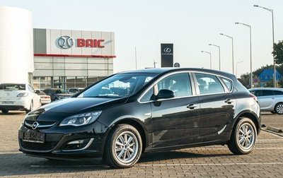 Opel Astra J, 2014 год, 855 000 рублей, 1 фотография
