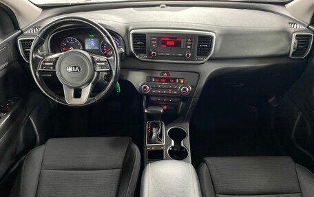 KIA Sportage IV рестайлинг, 2019 год, 1 799 000 рублей, 9 фотография