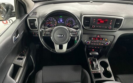 KIA Sportage IV рестайлинг, 2019 год, 1 799 000 рублей, 11 фотография