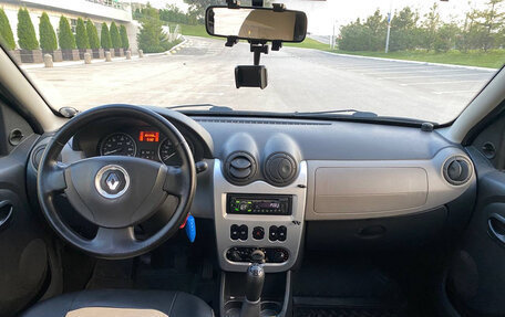 Renault Sandero I, 2010 год, 435 000 рублей, 3 фотография