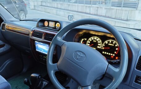 Toyota Land Cruiser Prado 90 рестайлинг, 1999 год, 1 580 000 рублей, 6 фотография